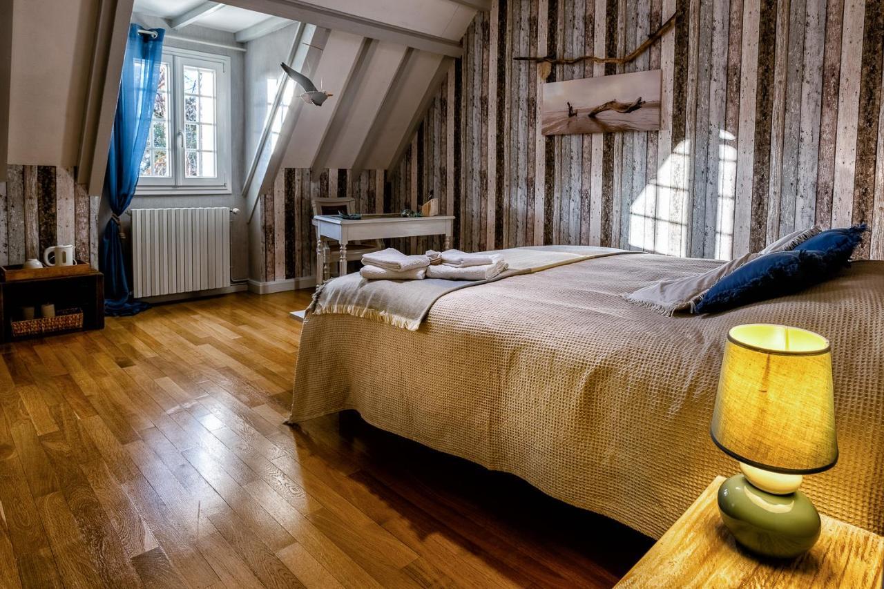 Les Bois De Ravel Chambres D'Hotes Eksteriør billede